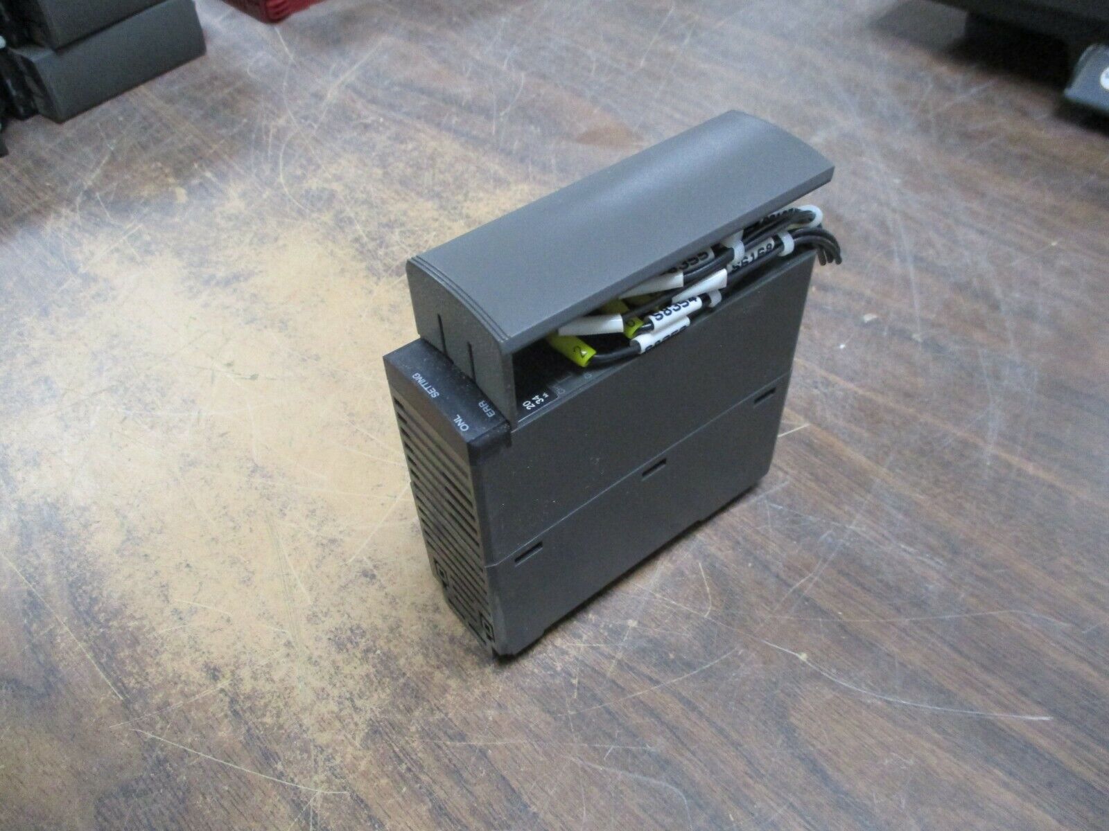 Fuji Electric Analog Input Module NP1AXH8V-MR 8-Channel Resolution:14 Bits Used