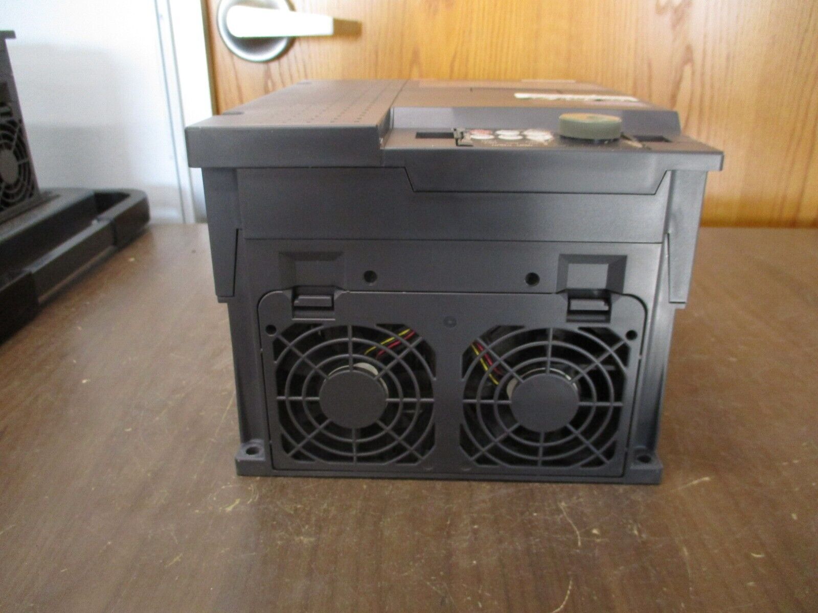 Mitsubishi F700 AC Drive FR-F740-00250-NA 15HP 3Ph w/ Keypad Used