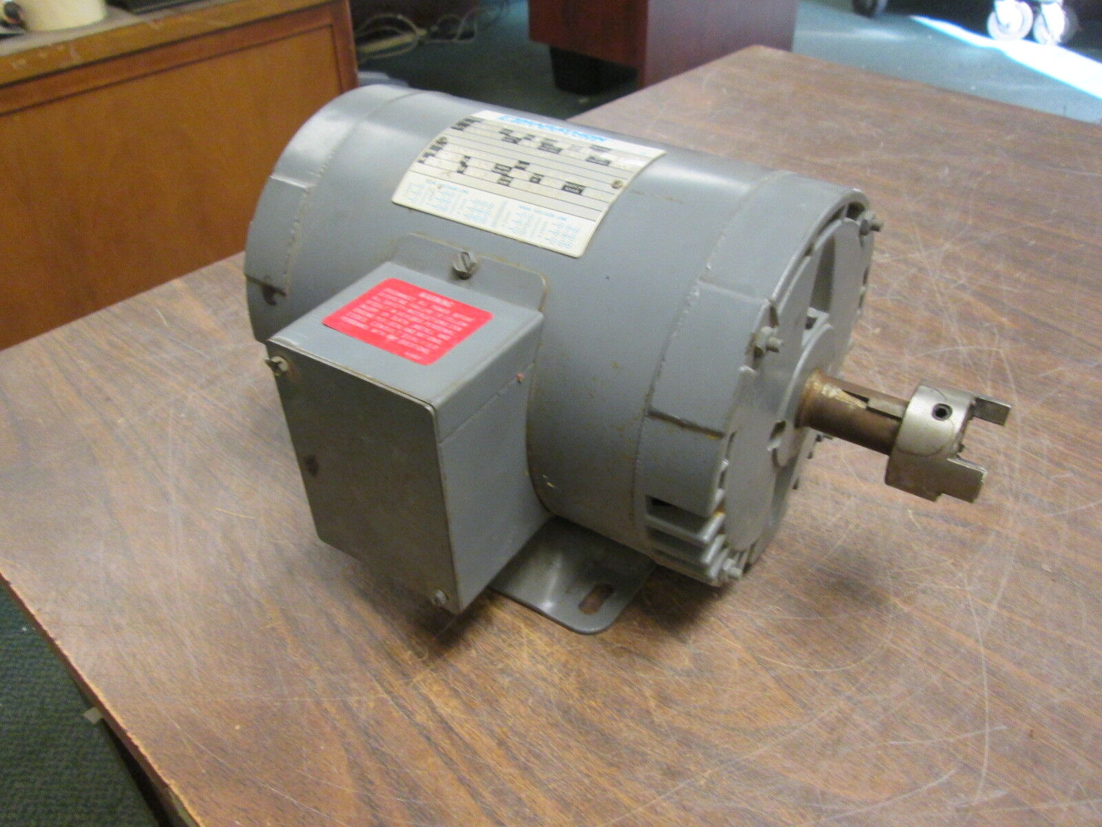 Marathon AC Motor LVC 145TTDR7029DD W 1.5HP 1800RPM FR:145T ENCL:DP 230/460V