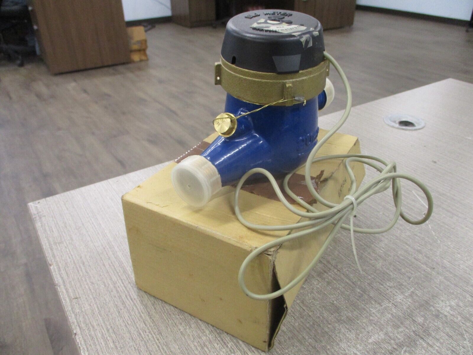 DLJ Meter Cold Water Meter DLJ100C 1" w/ Pulse Output New Surplus