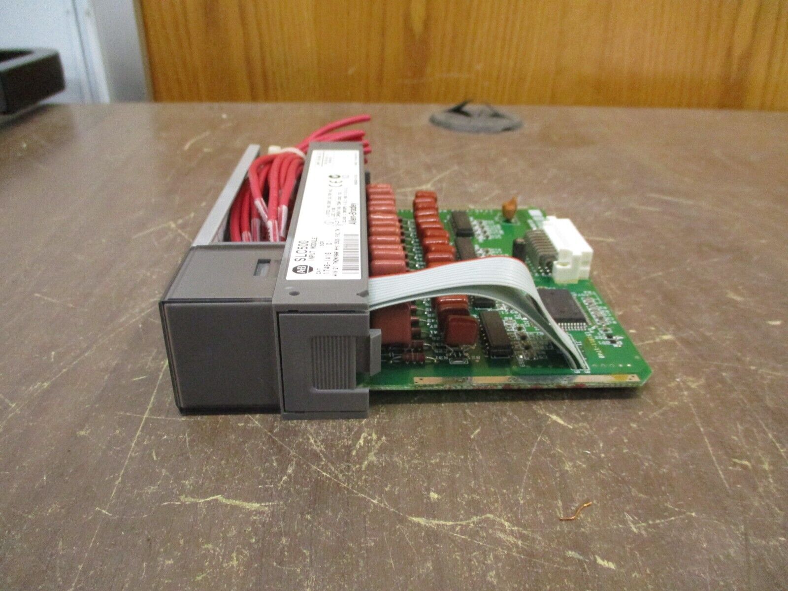 Allen-Bradley SLC500 Input Module 1746-IA16 85-132VAC 50/60Hz Ser. D Used