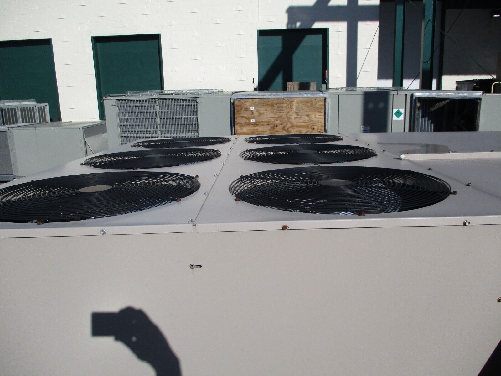 Lennox LCH Rooftop Unit LCH360H4BP1G 30 Ton Electric Heat 68.9KW Heat 480V 3Ph