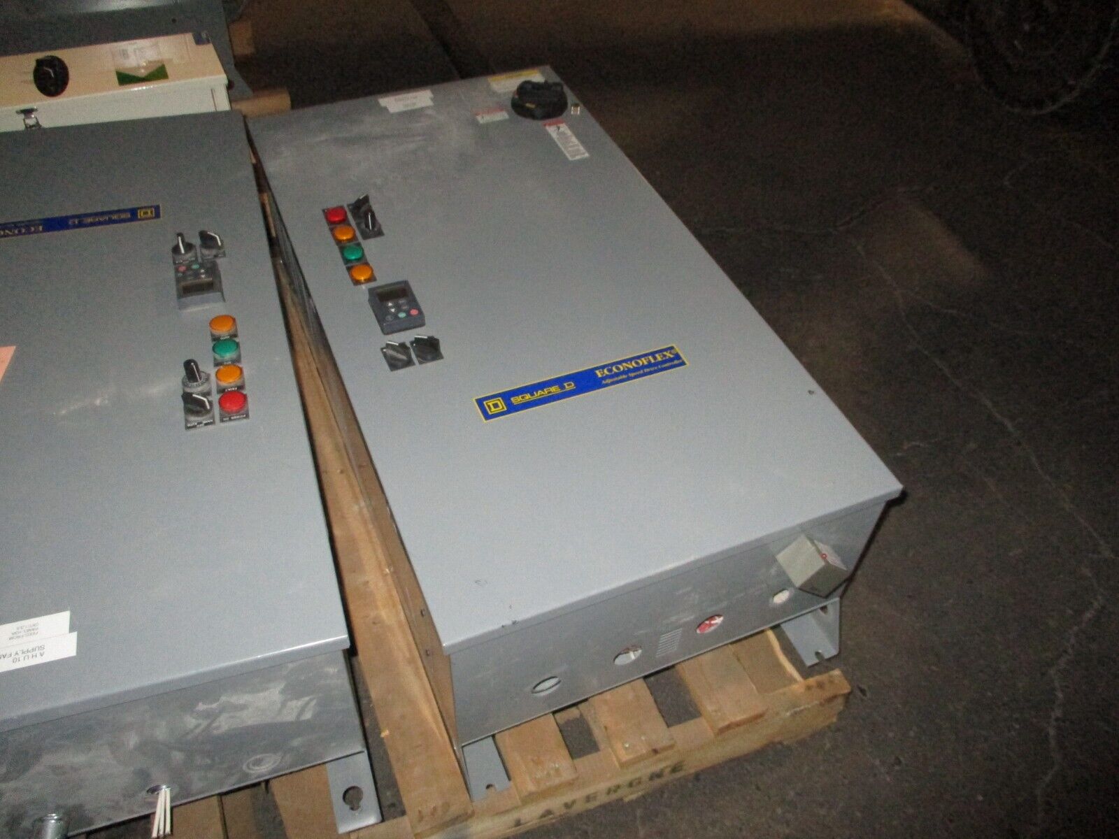 Square D EconoFlex Altivar AC Drive w/ Bypass 8839 58EJG4VY Ser. A 15HP 3Ph Used