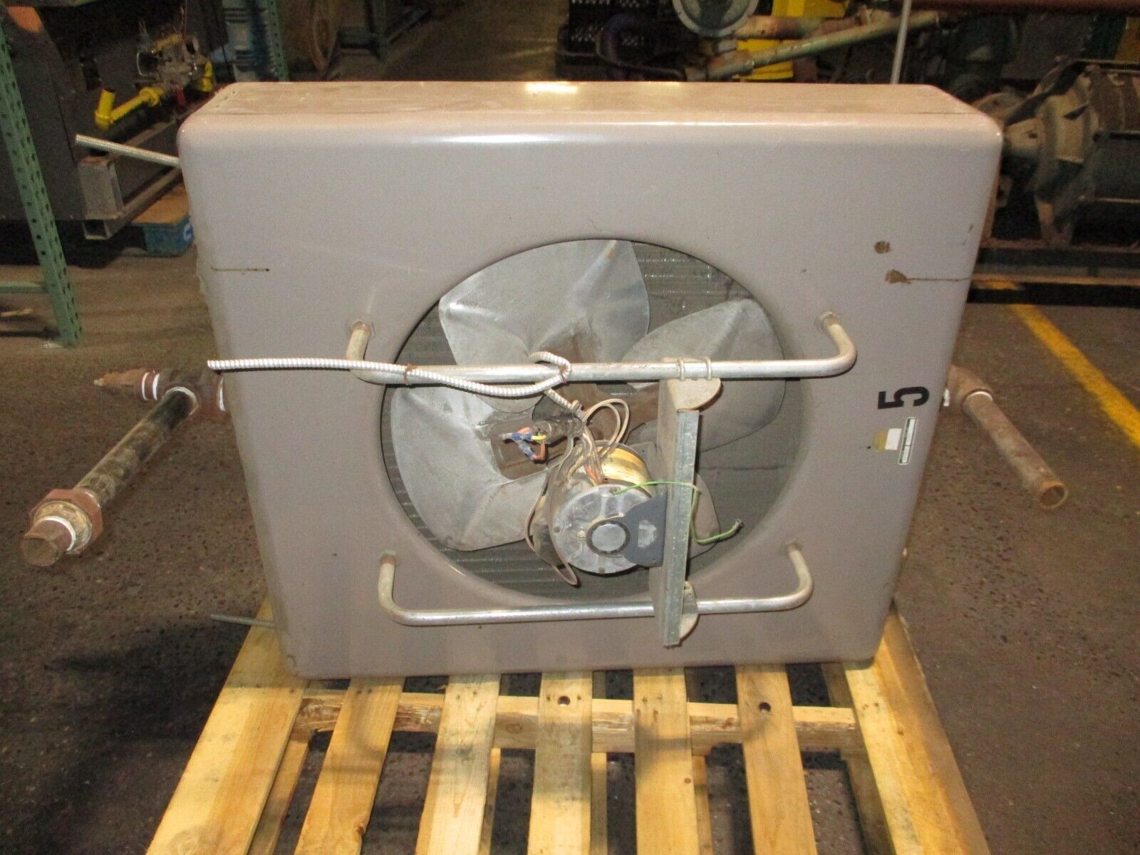 Daikin Steam Heater UHH-086A-B 86,000 BTU Used
