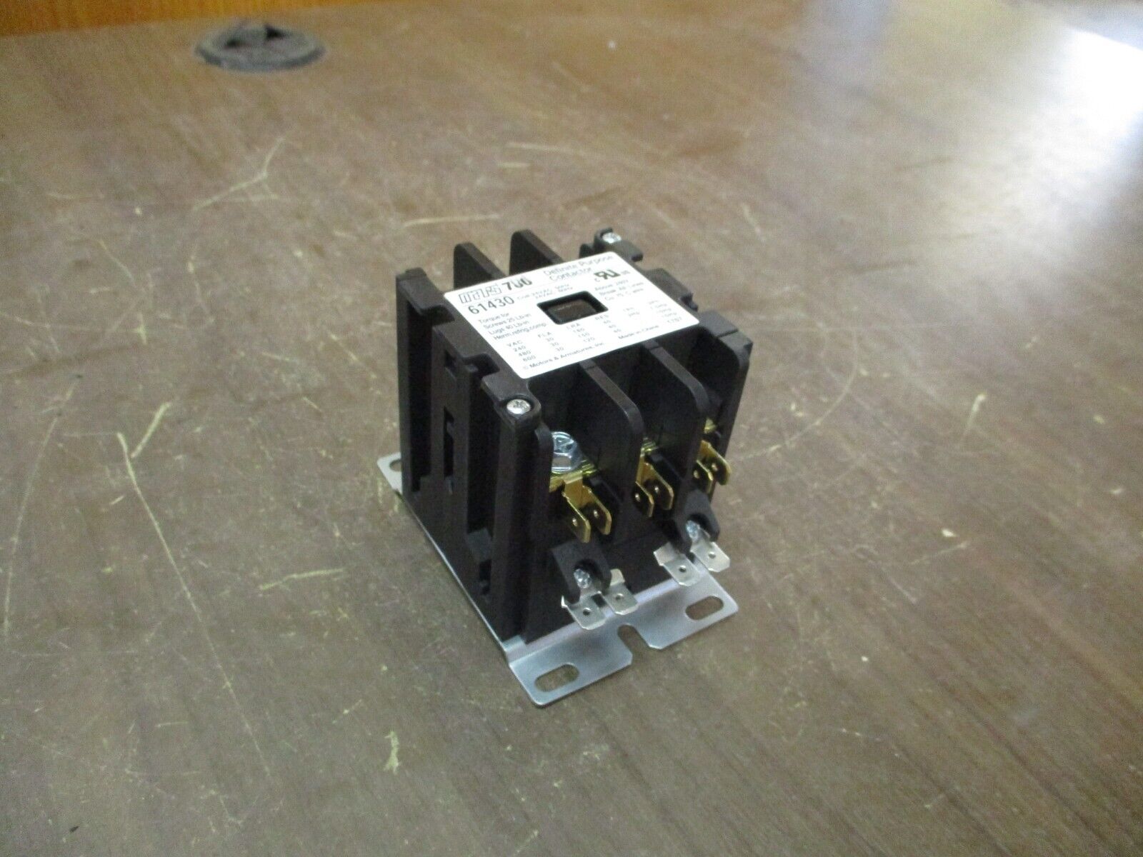 Mars Definite Purpose Contactor 61430 24V Coil 30A 3P New Surplus