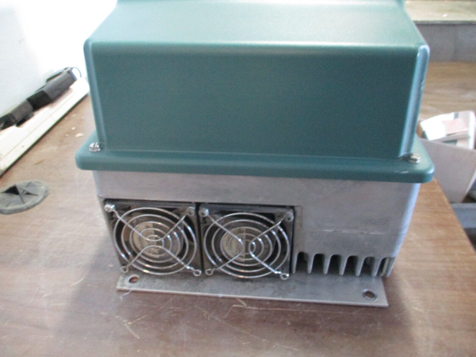 Reliance VTAC 7 GV3000/SE AC Drive 20V4260 20HP Type 12 Enclosure Used