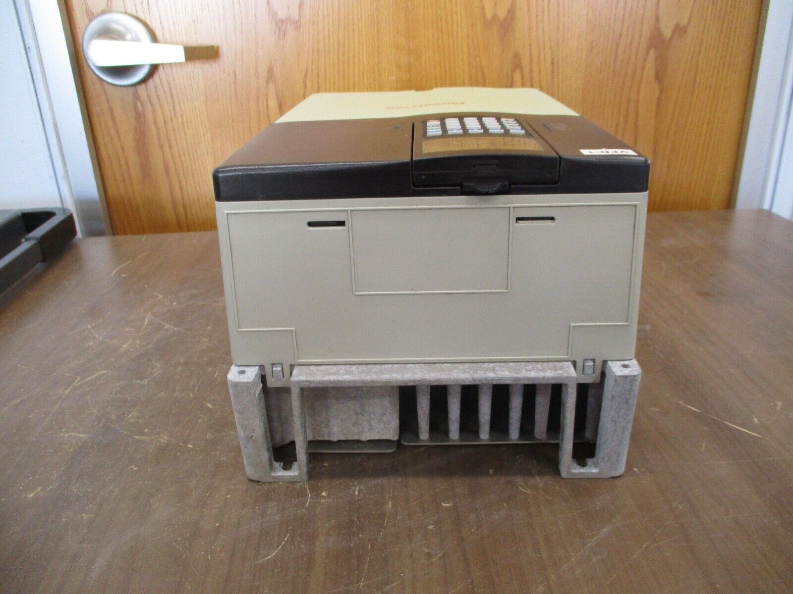 Allen-Bradley PowerFlex 70 AC Drive 20AD034A3AYNANC0 25HP 3Ph w/ Keypad Used