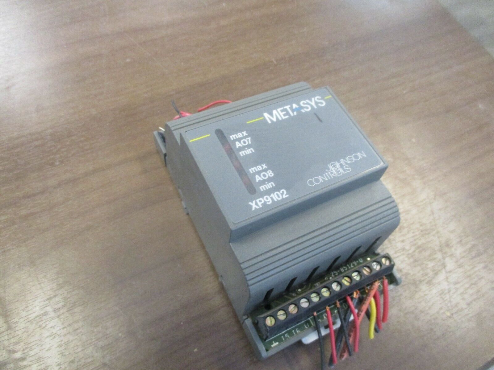 Johnson Controls Metasys Expansion Module XP-9102-8204 Used