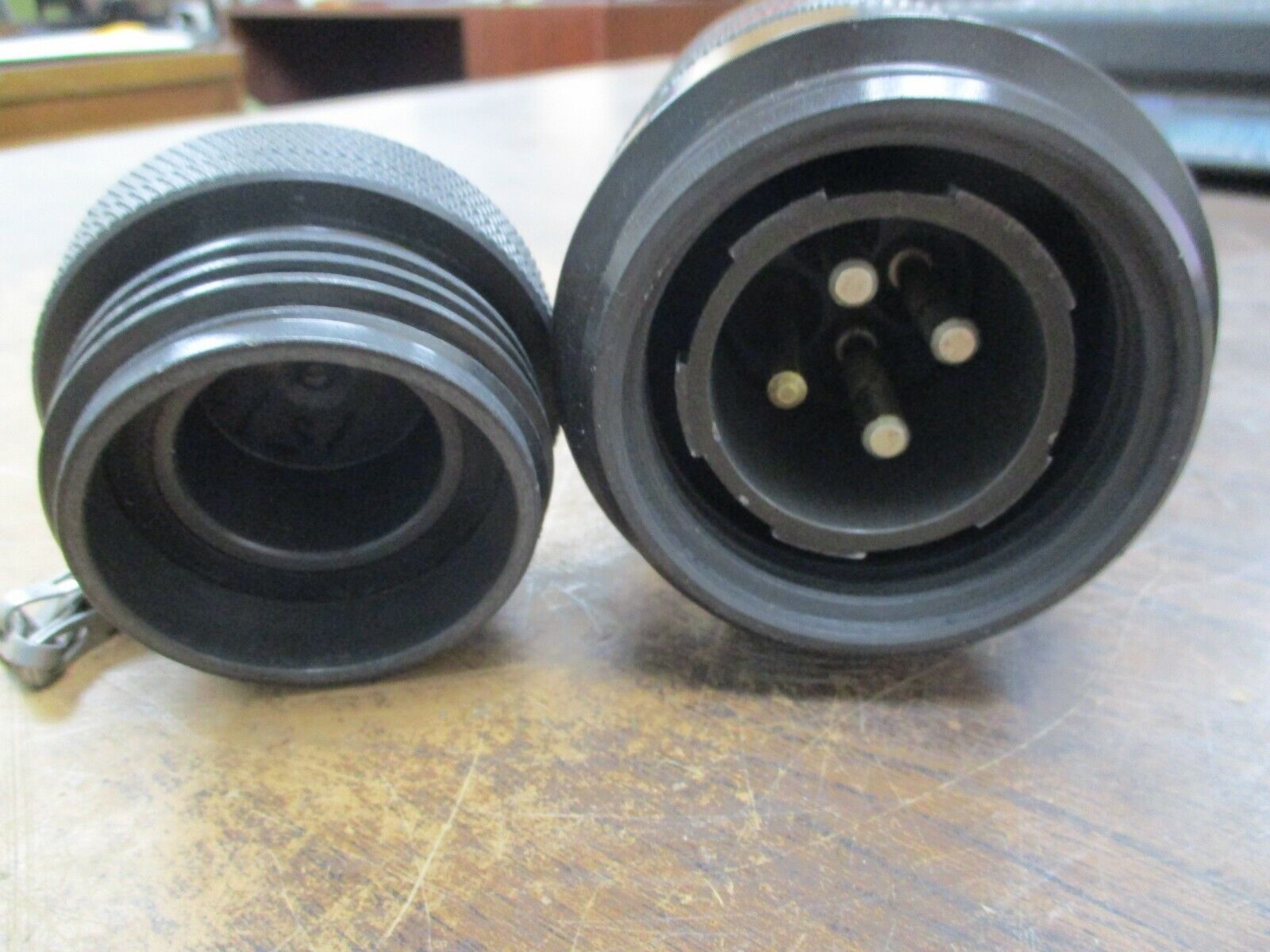 Hubbell Vantage XP Explosion Proof Plug GD-D1016-23PL-12 30A 480V 60-400Hz 3P 4W