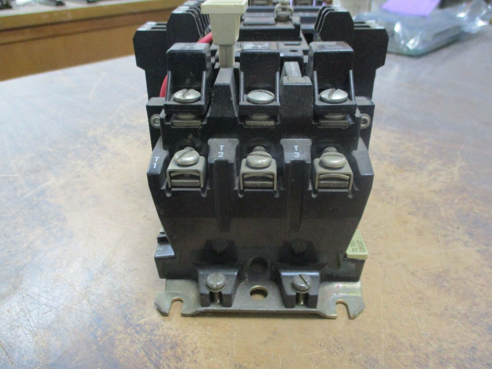 Allen-Bradley Size 1 Starter 509-B0D 120V Coil 27A 600V Used