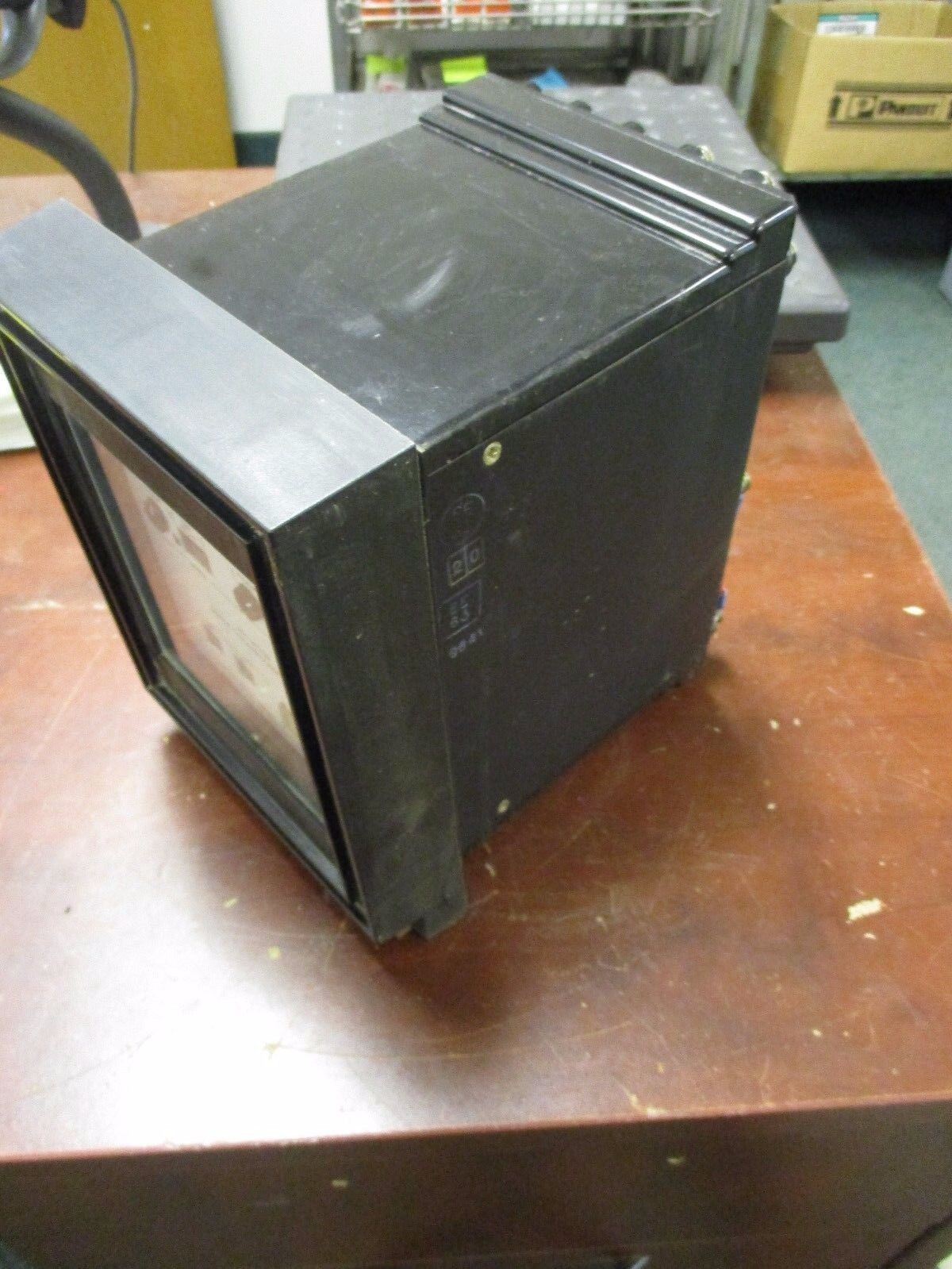 Basler Electric Under/Overvoltage Relay BE1-27/59 *Chipped Cover* Used