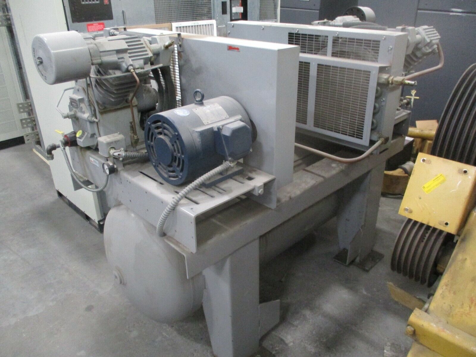 Ingersoll-Rand T30 Duplex Air Compressor T307120T 7.5HP 208-230/460V Used