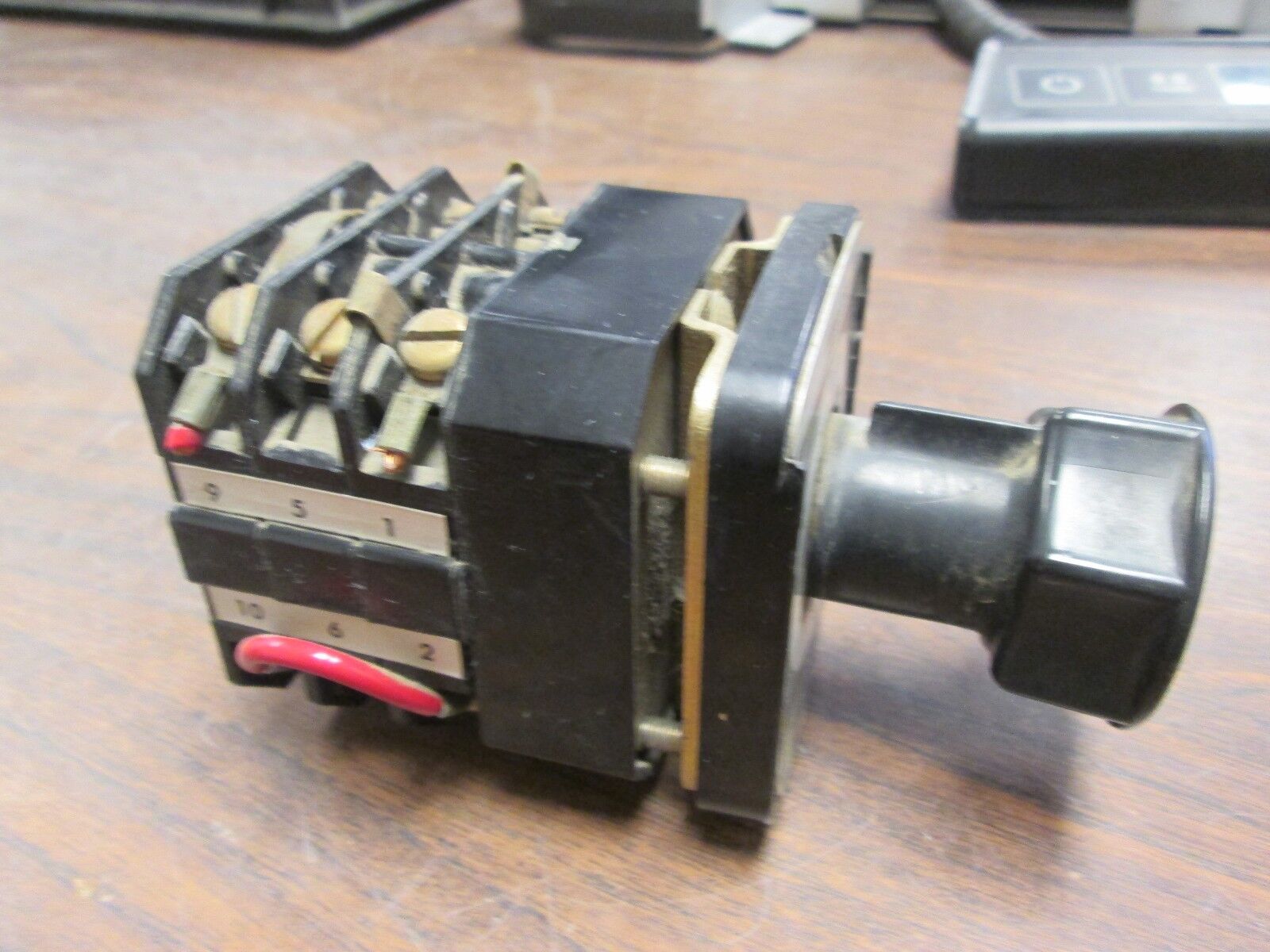 ITE Ammeter Switch C-77 3000-3AJ2-3003 Used