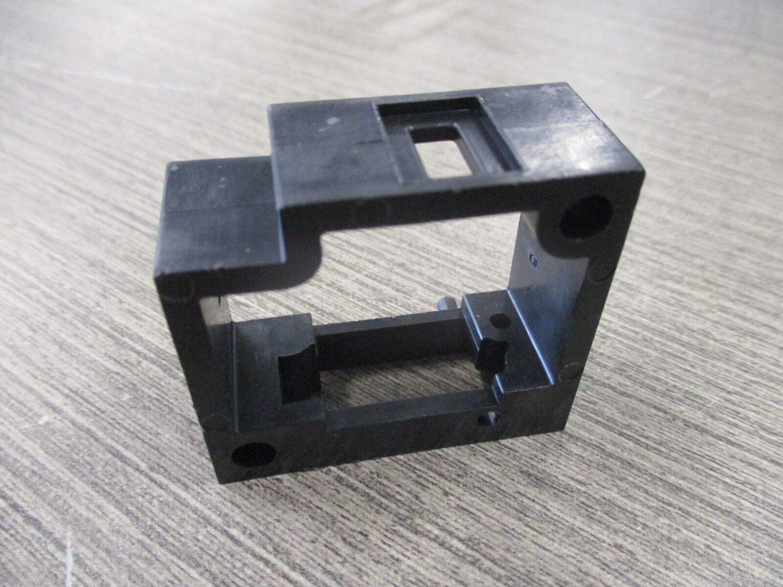 MAC Solenoid Valve 45A-SA2-DAAE-2MA 110-120V New Surplus
