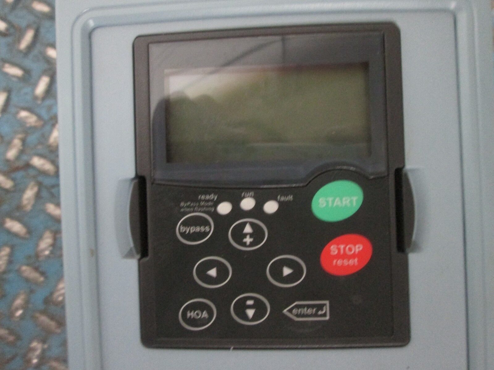 Johnson Controls VS Series AC Drive VS015410A-L0000 15HP 3Ph Used