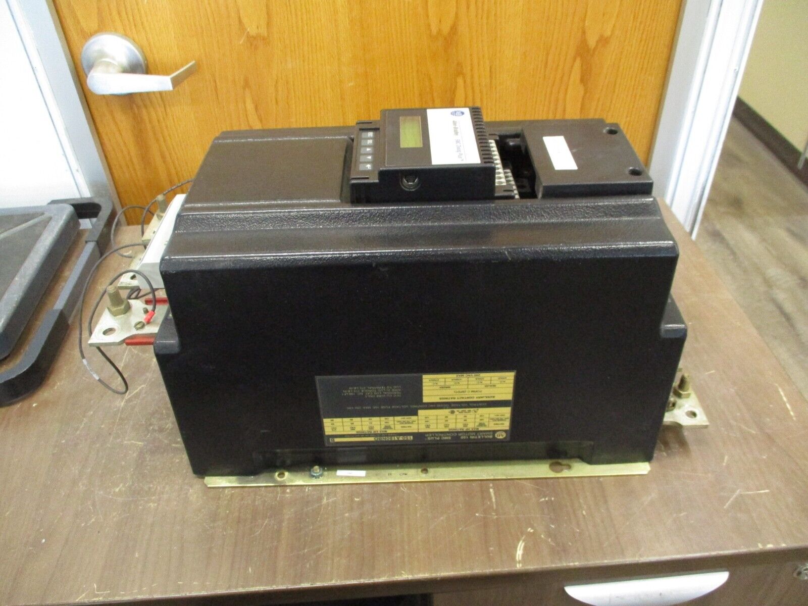 Allen-Bradley SMC Plus Soft Start 150-A180NBD Ser. B 208-480V 3Ph 47-63Hz Used