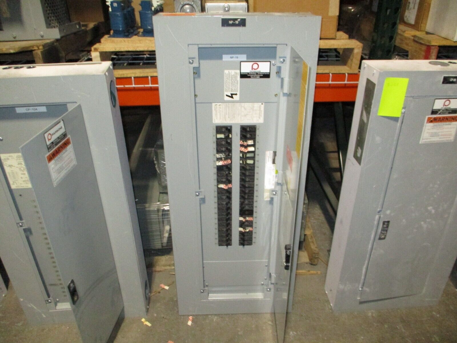 GE Main Lug Breaker Panel AQU3422RCX 225A Max 208/120V 3Ph 4W 42-Slot Used