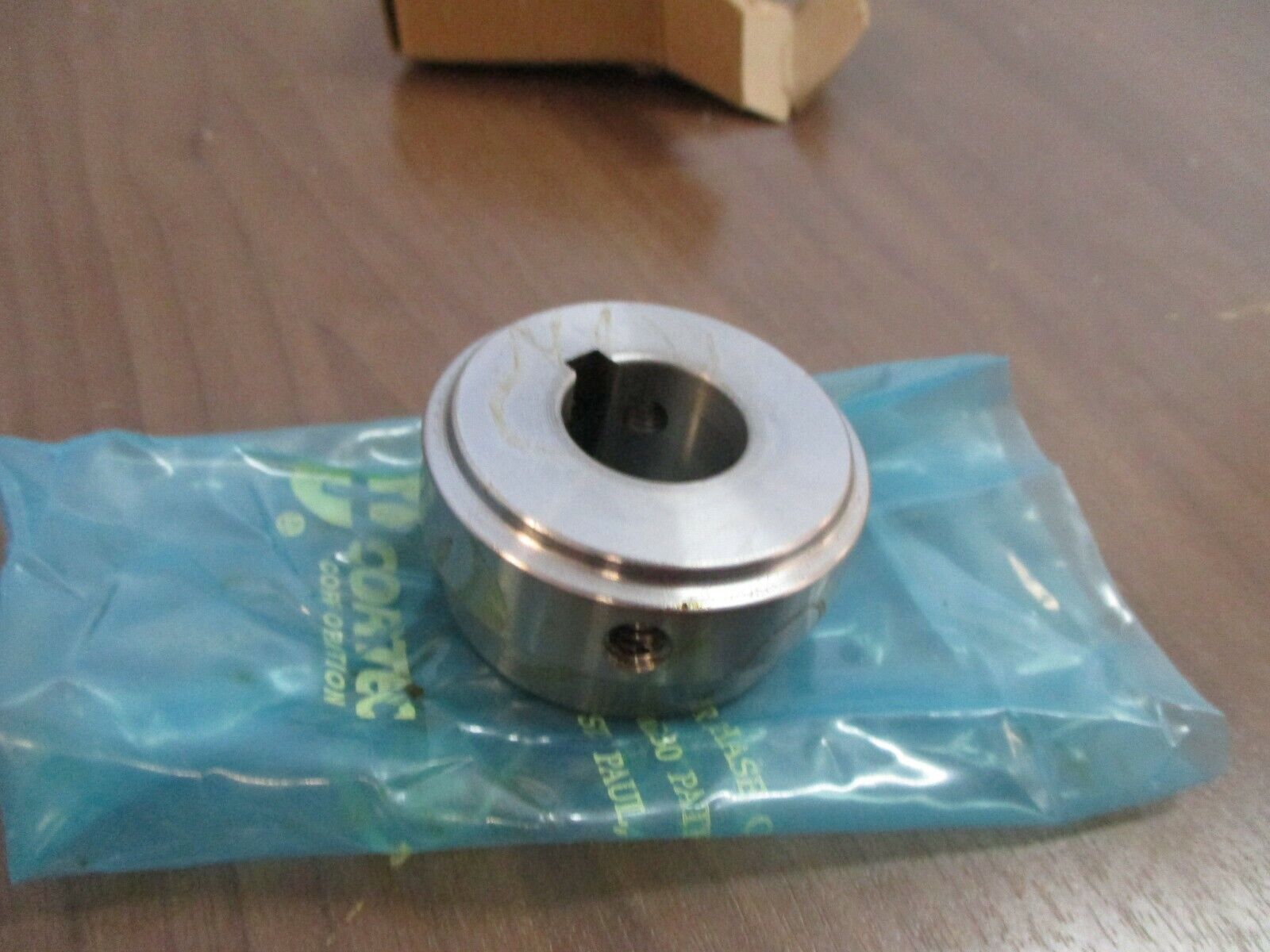Rexnord 2 HSB STD Straight Bore Hub 7300220 3/4 New Surplus
