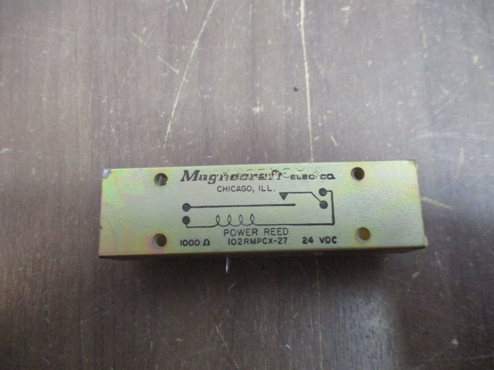 Magnecraft Power Reed Relay 102RMPCX-27 24VDC 1000 Ohms *No Box* New Surplus