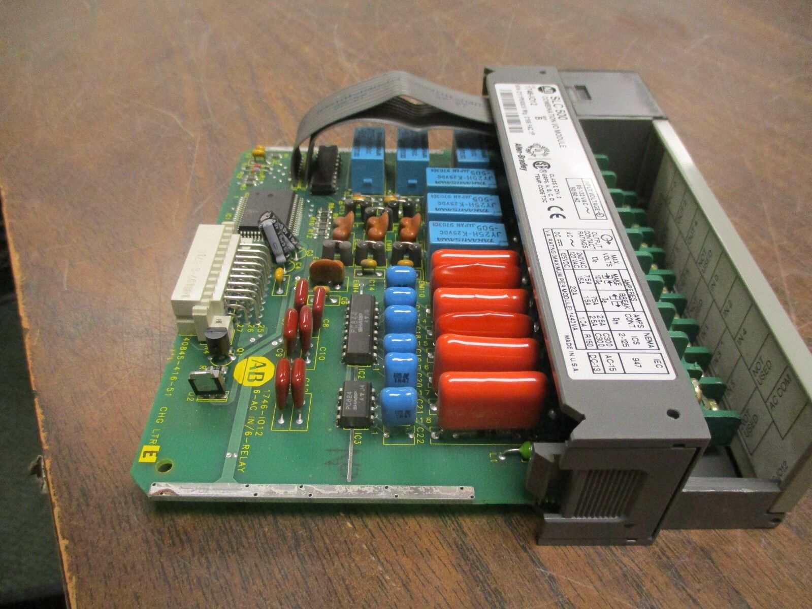Allen-Bradley SLC 500 Combination I/O Module 1746-IO12 Ser B 85-132VAC Input