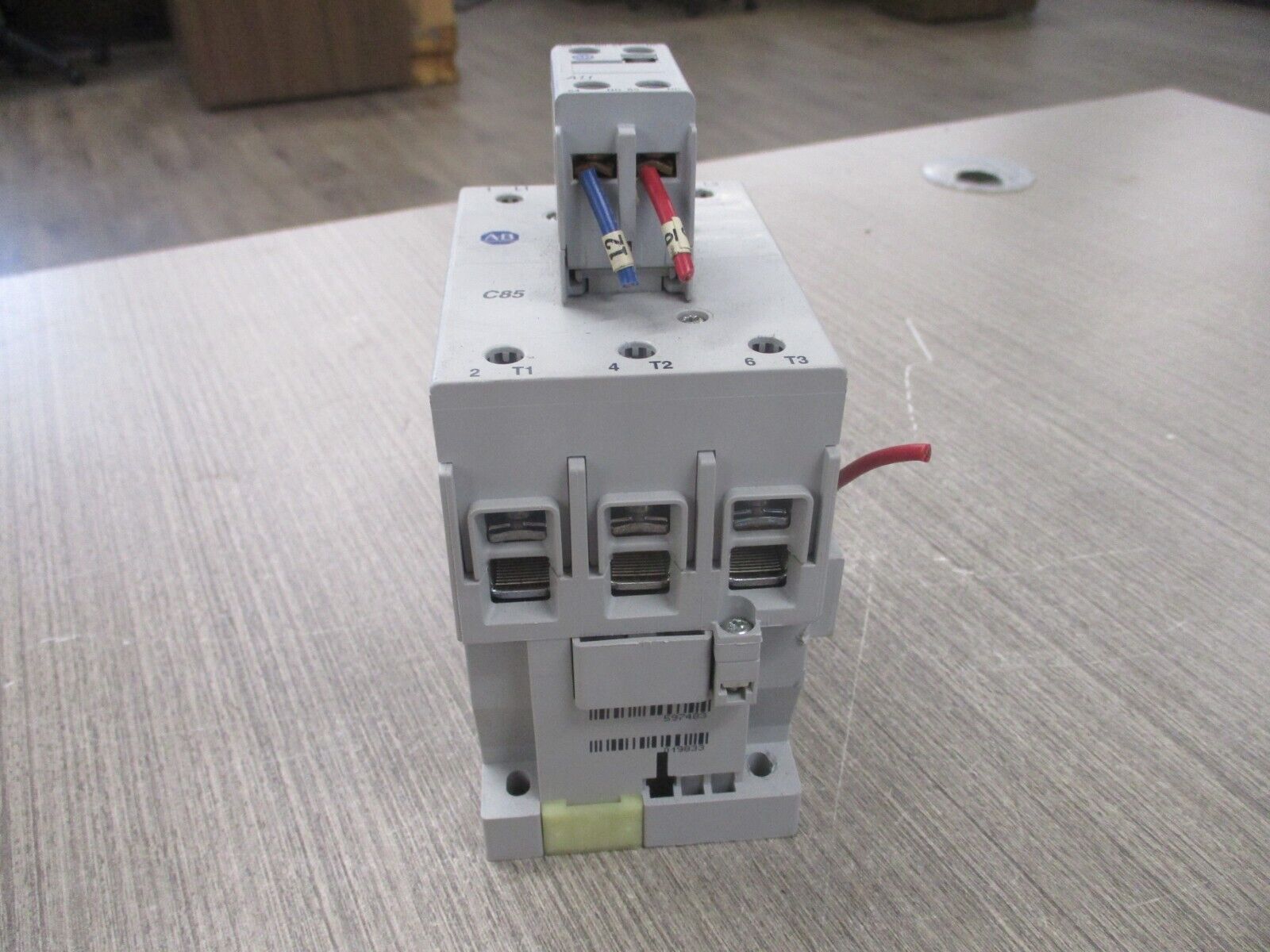 Allen-Bradley Contactor 100-C85*00 120V Coil 100A 600V w/ Aux Contact Block Used