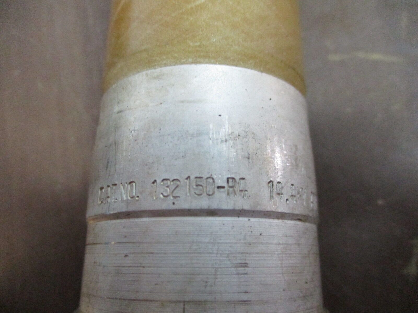 S&C SM-5 Fuse Refill Unit 132150-R4 100E 14.4kV Used