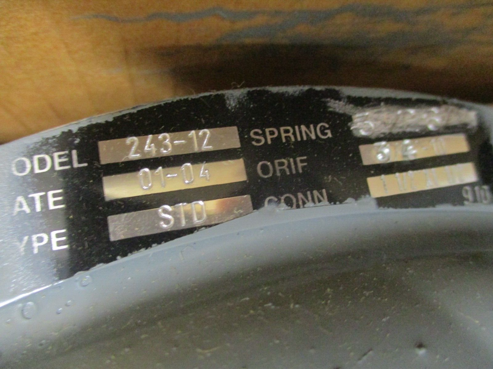 Invensys Regulator 243-12 3/4"-10 orifice 1 1/2" x 1 1/2" Connection New Surplus