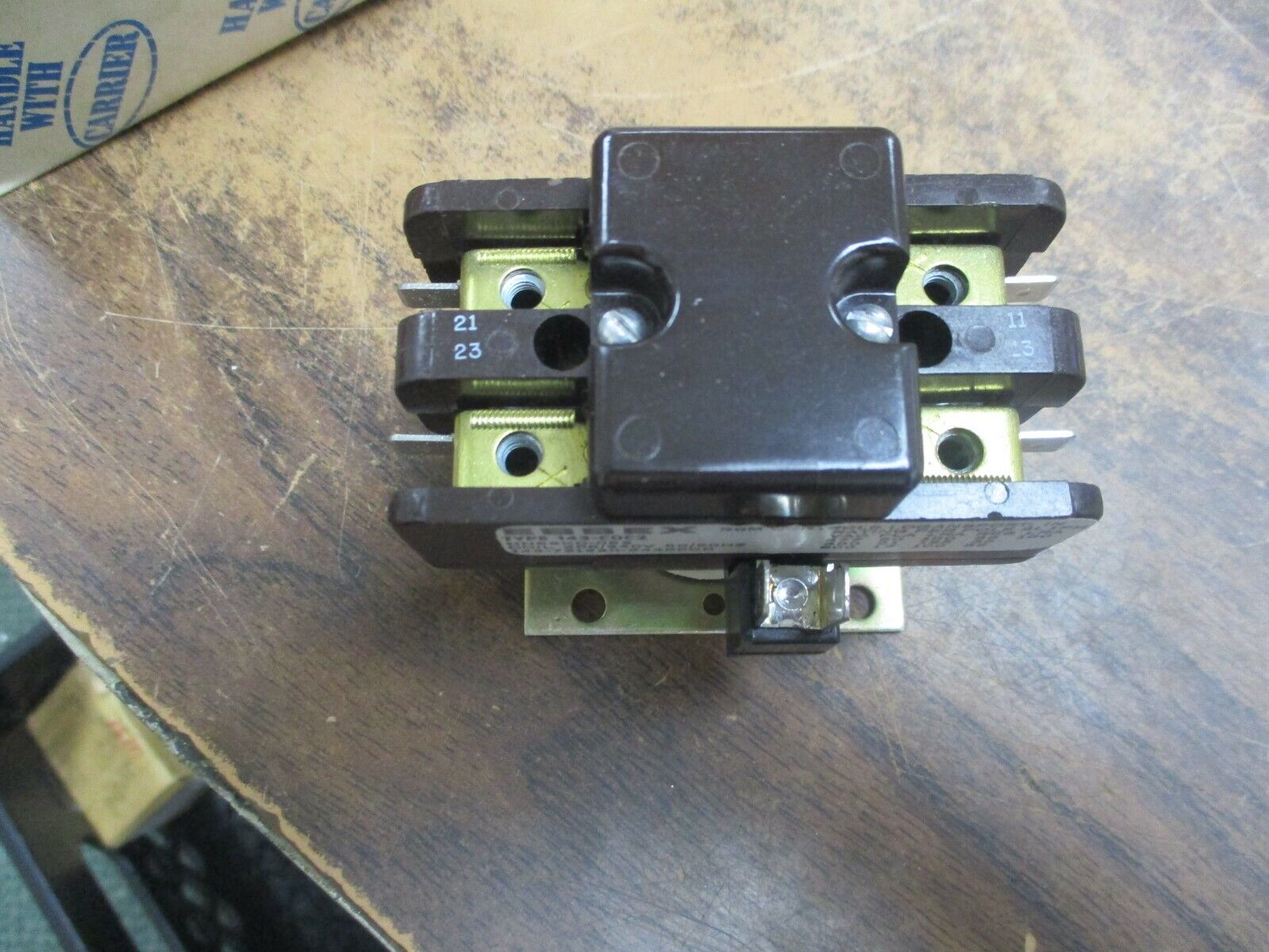 Carrier Contactor HN52KC 053 230V Coil 30A 2P New Surplus