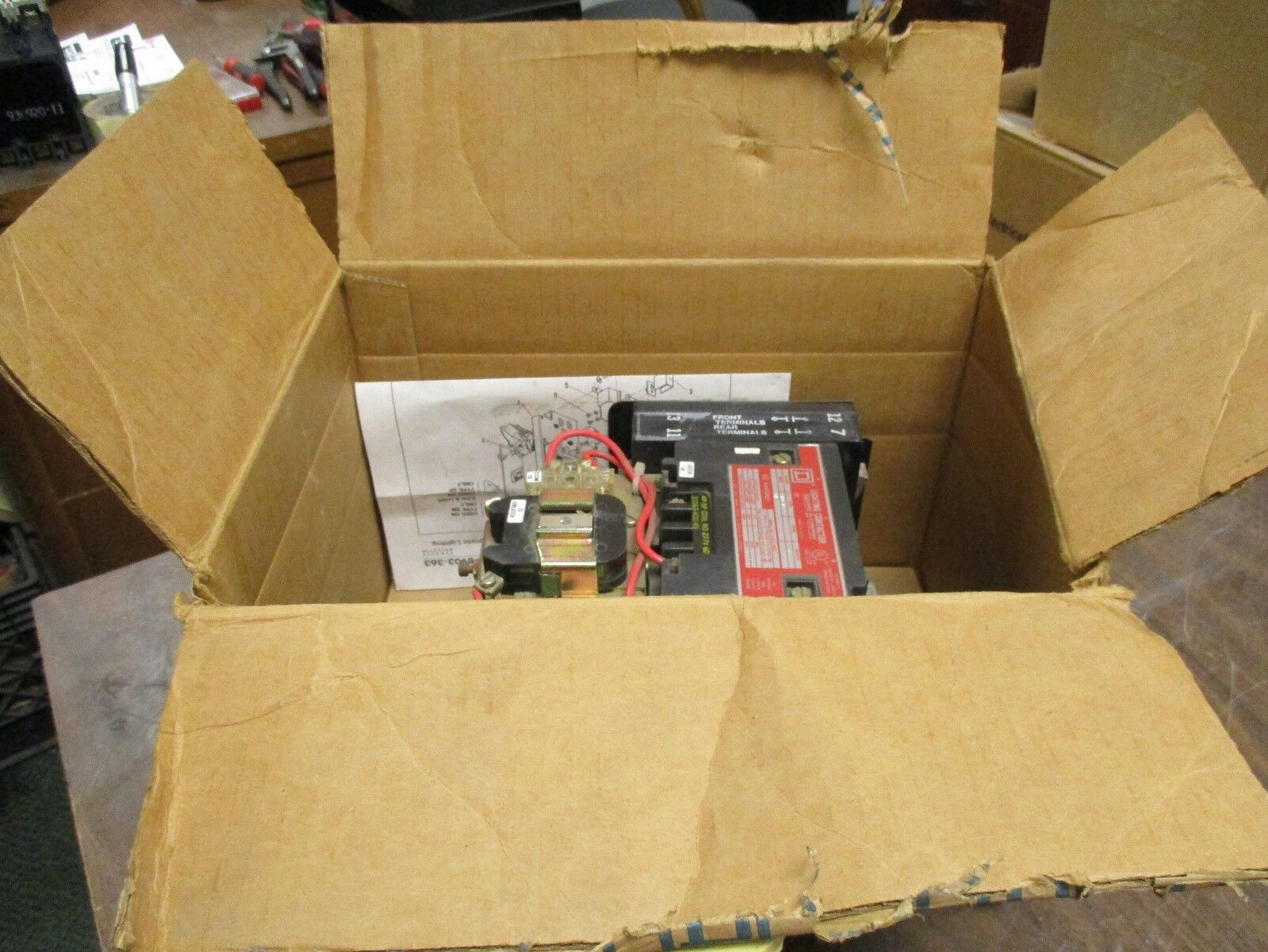 Square D Lighting Contactor 8903 SP013V04 277V Coil 60A New Surplus