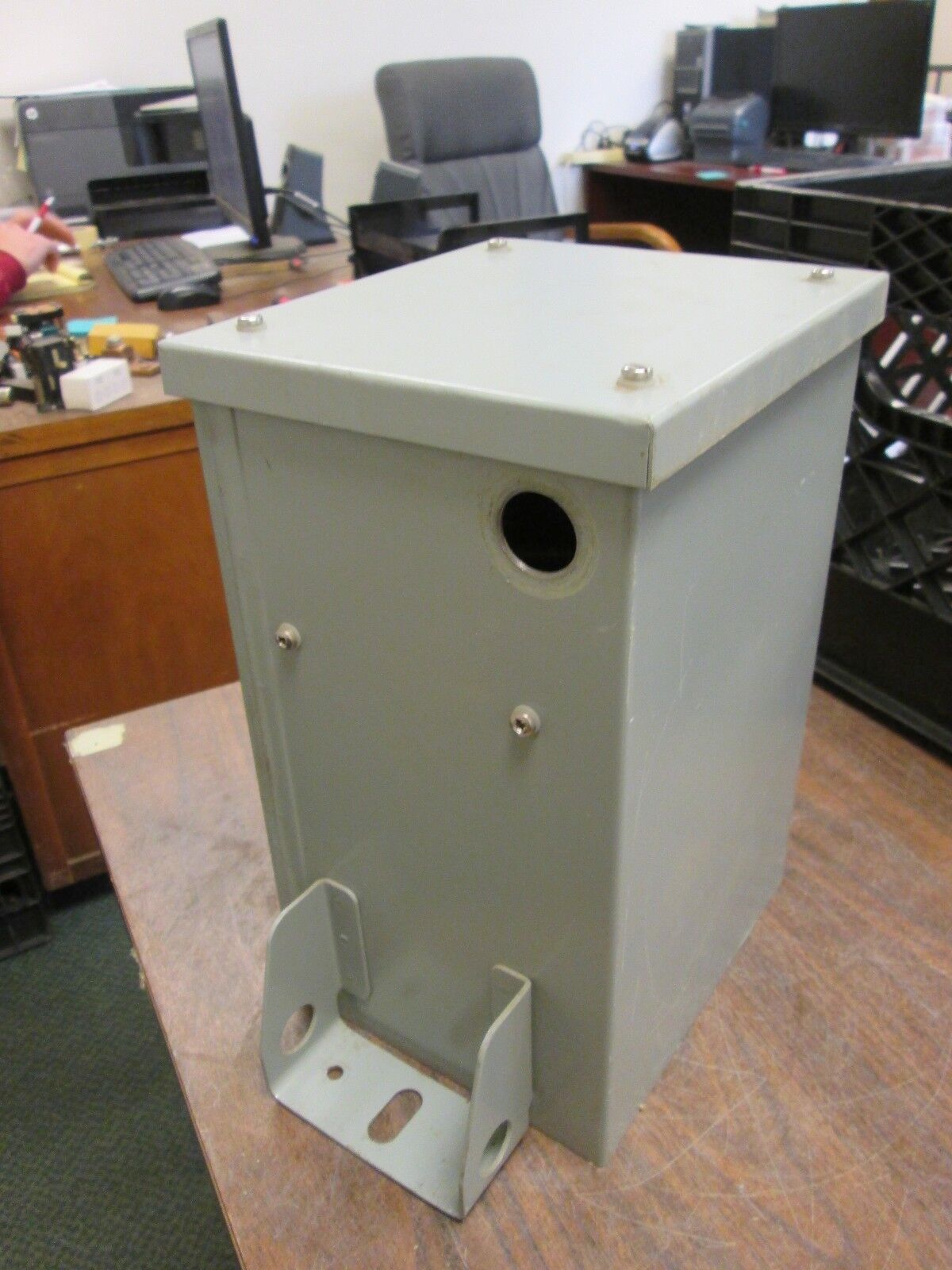 Westinghouse Dri-Var Capacitor 1N05240A05A 2.5kvar 240V 60Hz 3Ph Used