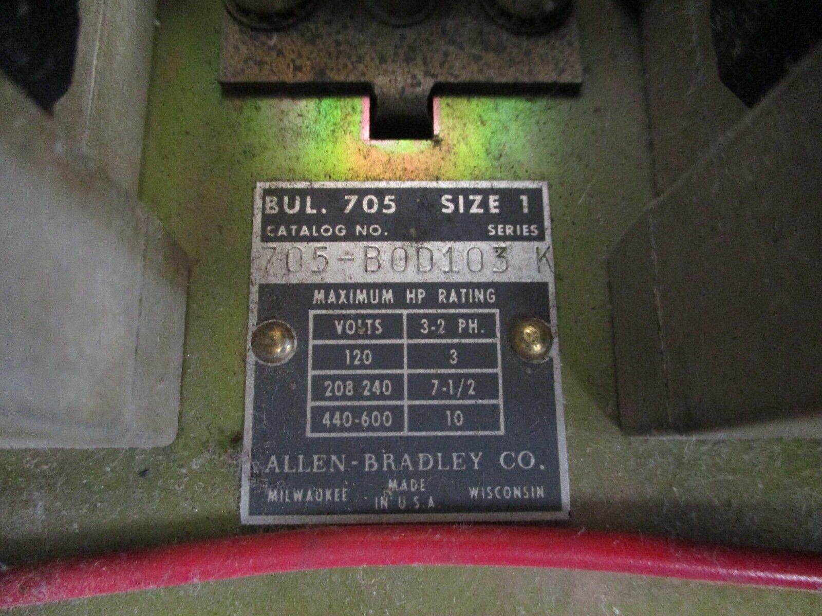 Allen-Bradley Size 1 Reversing Starter 705-B0D103 120V Coil *Heaters May Vary*