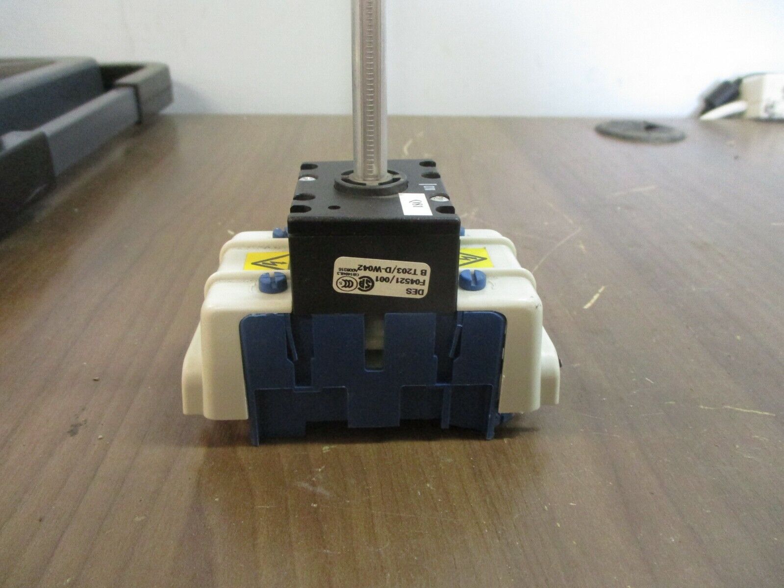 Kraus & Naimer Disconnect Switch KG64 60A 600V *No Handle* Used