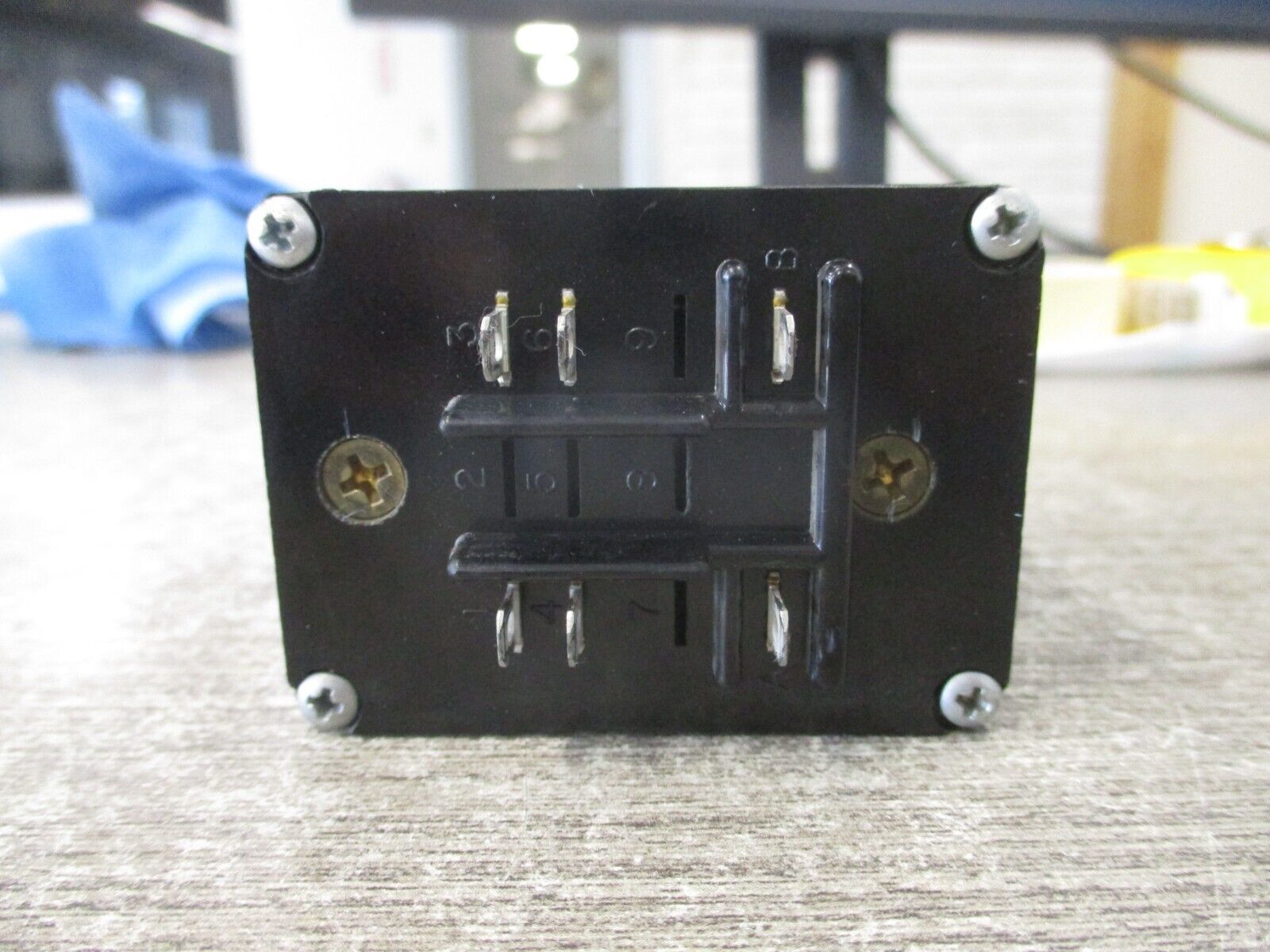 Zenith VFSM-1 Voltage Frequency Sensor K-1192R 120V 50/60Hz *No Base* Used