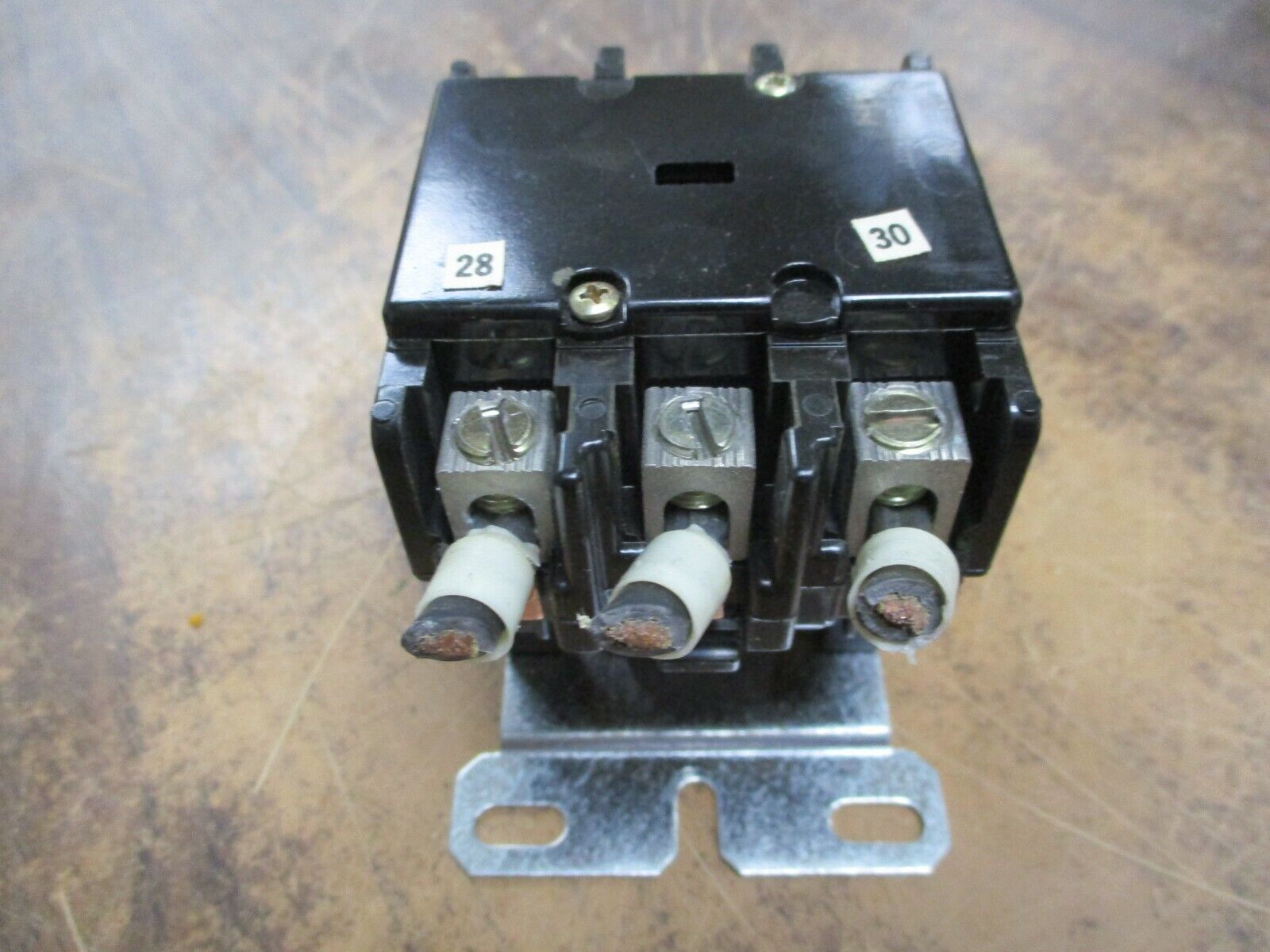 Products Unlimited Model 93 Contactor 3100-30T10659MG 120V Coil 40A 600V Used