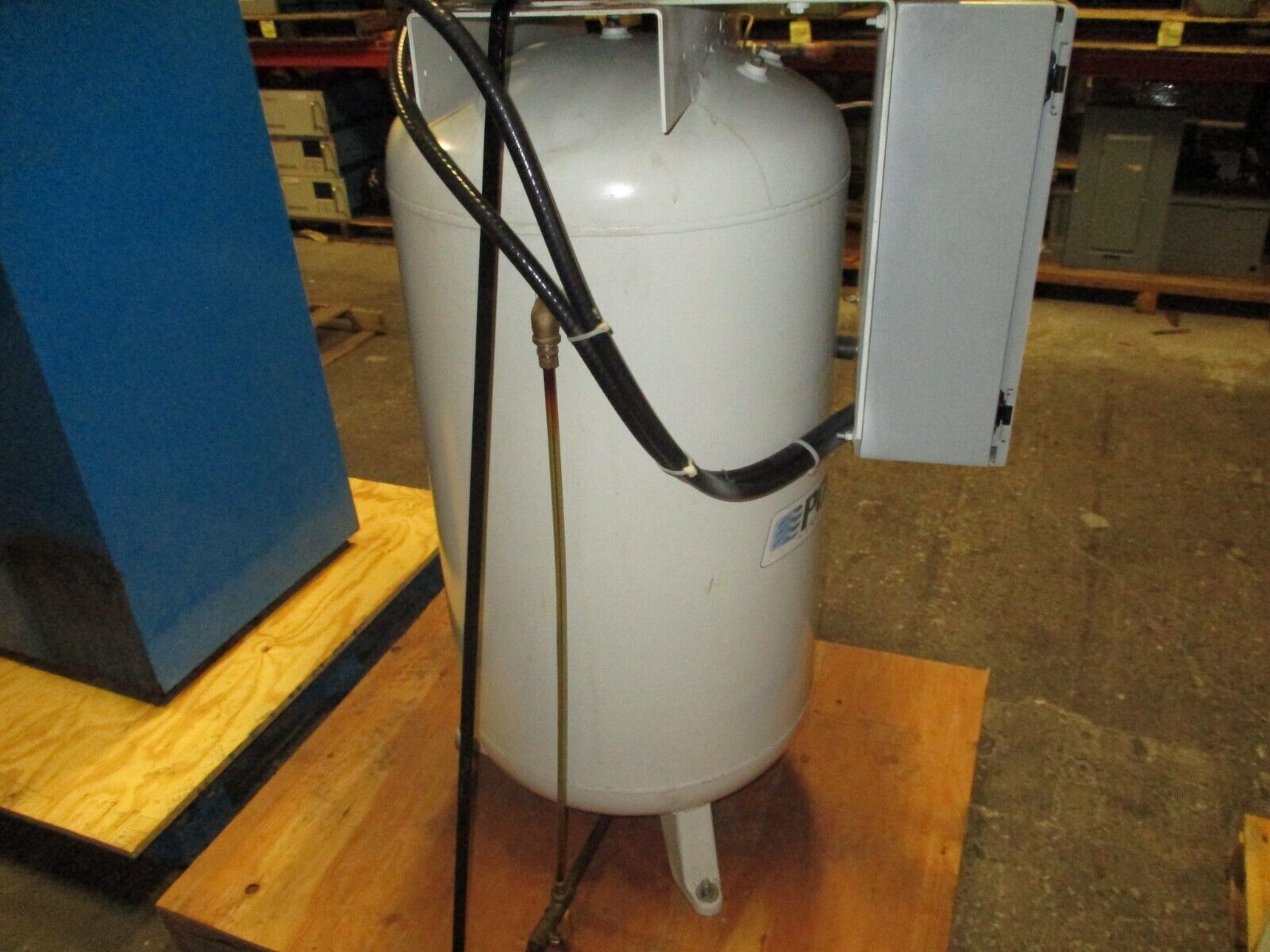 Powerex Air Compressor SPL2887571 2HP 80-Gallon Tank 16 SCFM 208V 3Ph 60Hz Used