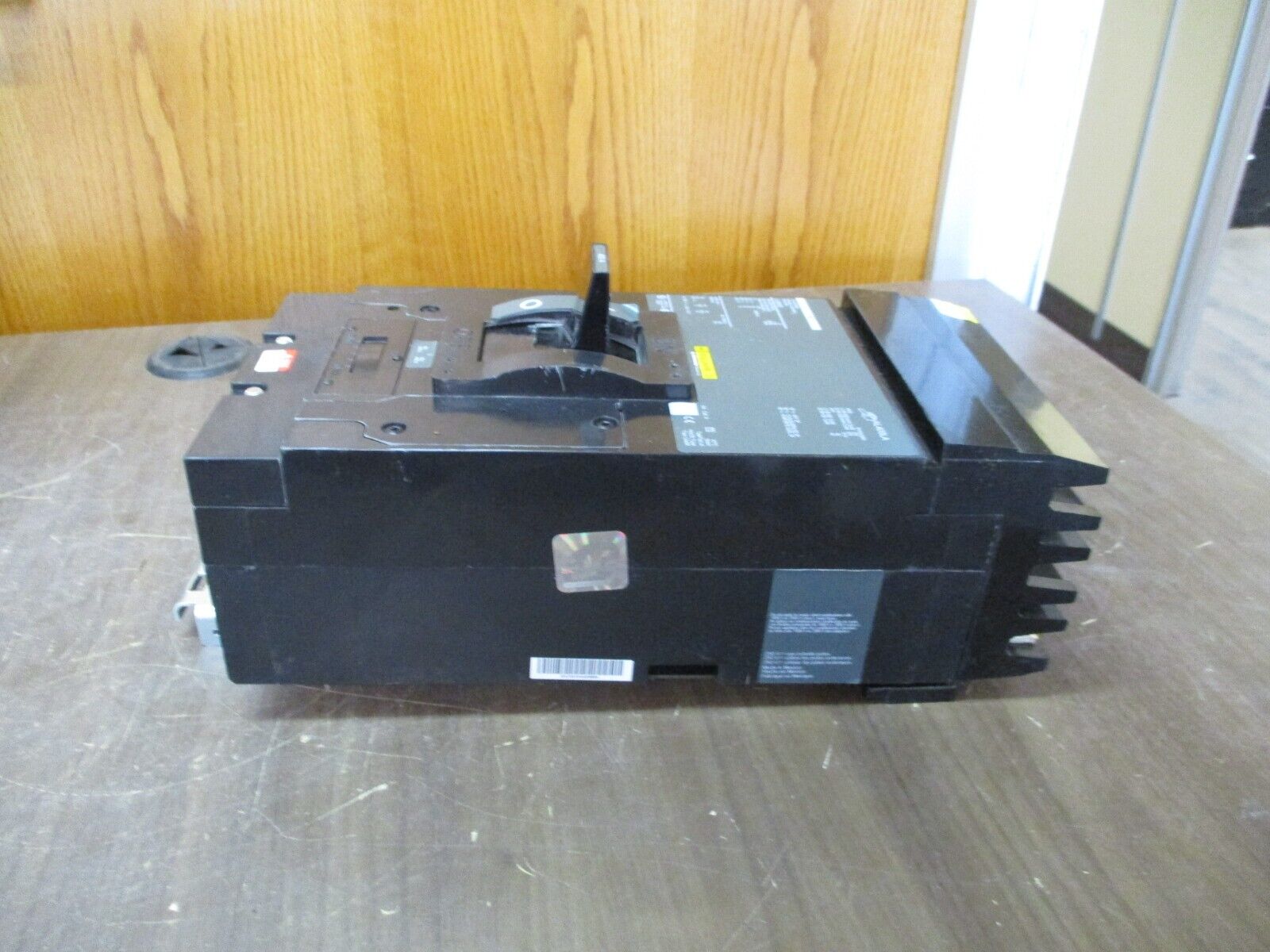 Square D I-line Circuit Breaker LA36400 400A 600V 3P New Surplus