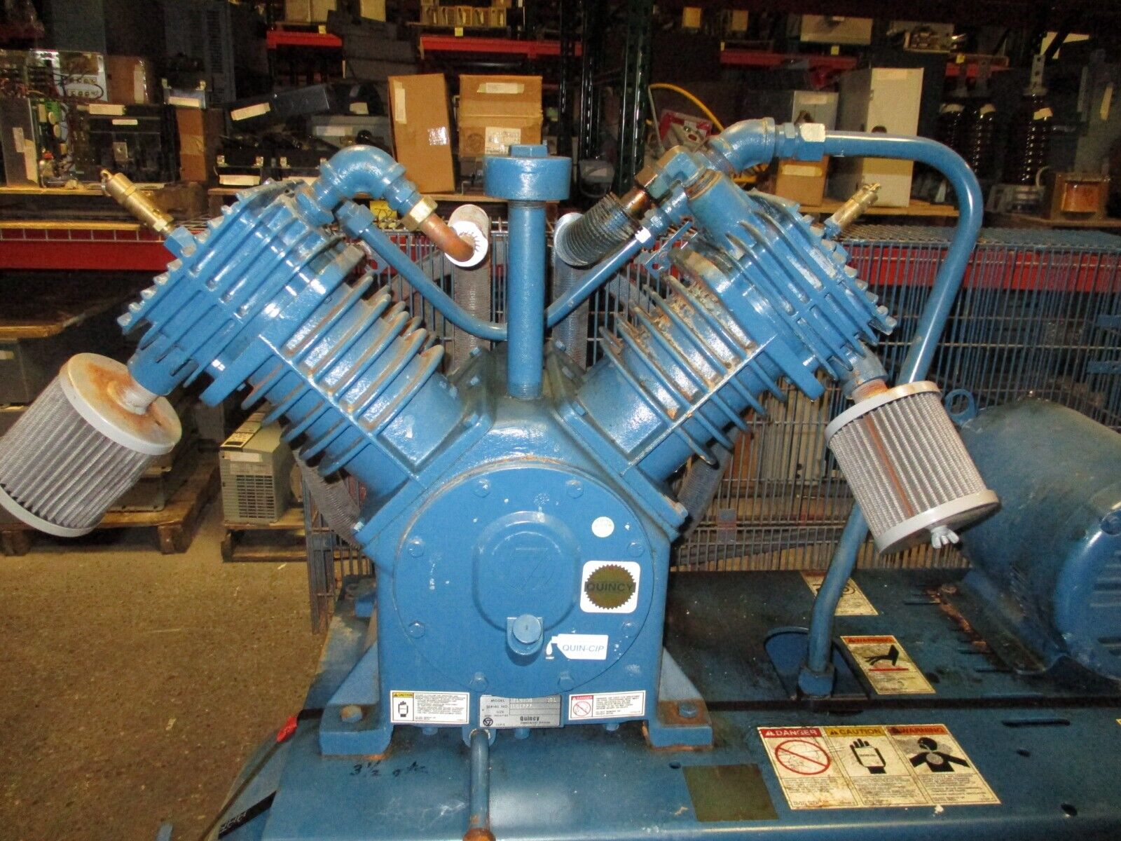 Quincy Compressor QC07508S00005 7.5HP 80-Gallons 208-230/460V 3Ph Used