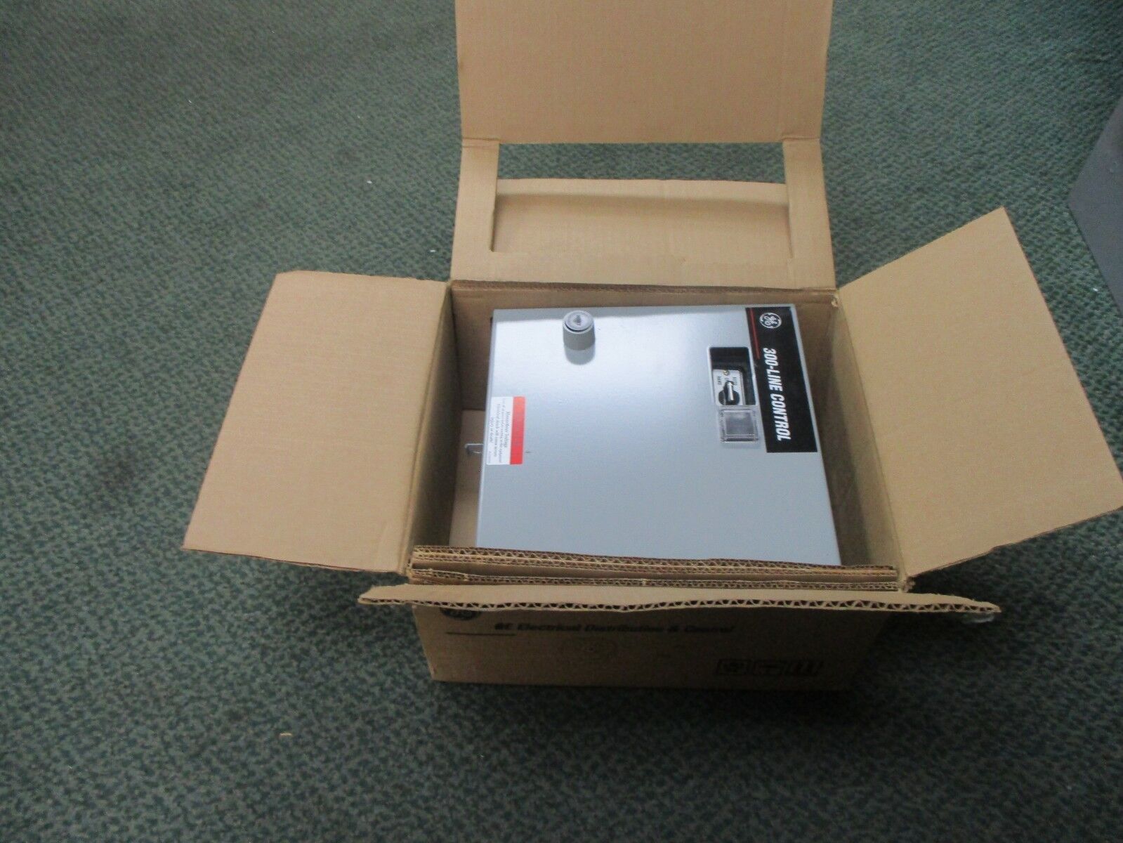 GE Size 1 Starter CR306C18200AFTDB 120V Coil 27A 600V Type 1 Enclosure