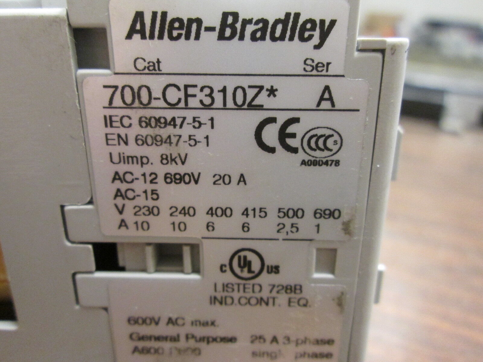 Allen-Bradley Contactor 700-CF310Z* 24VDC Coil 25A 600V Used