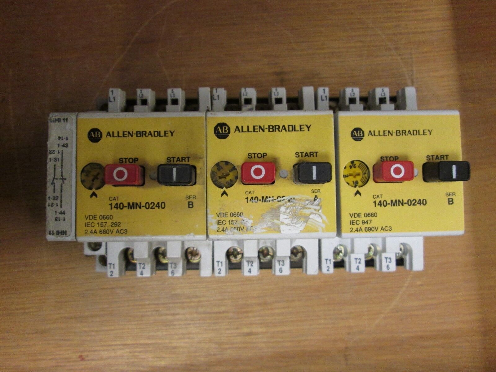 Allen-Bradley Manual Motor Starter 140-MN-0240 lot of 3 Range 1.6-2.4A Used