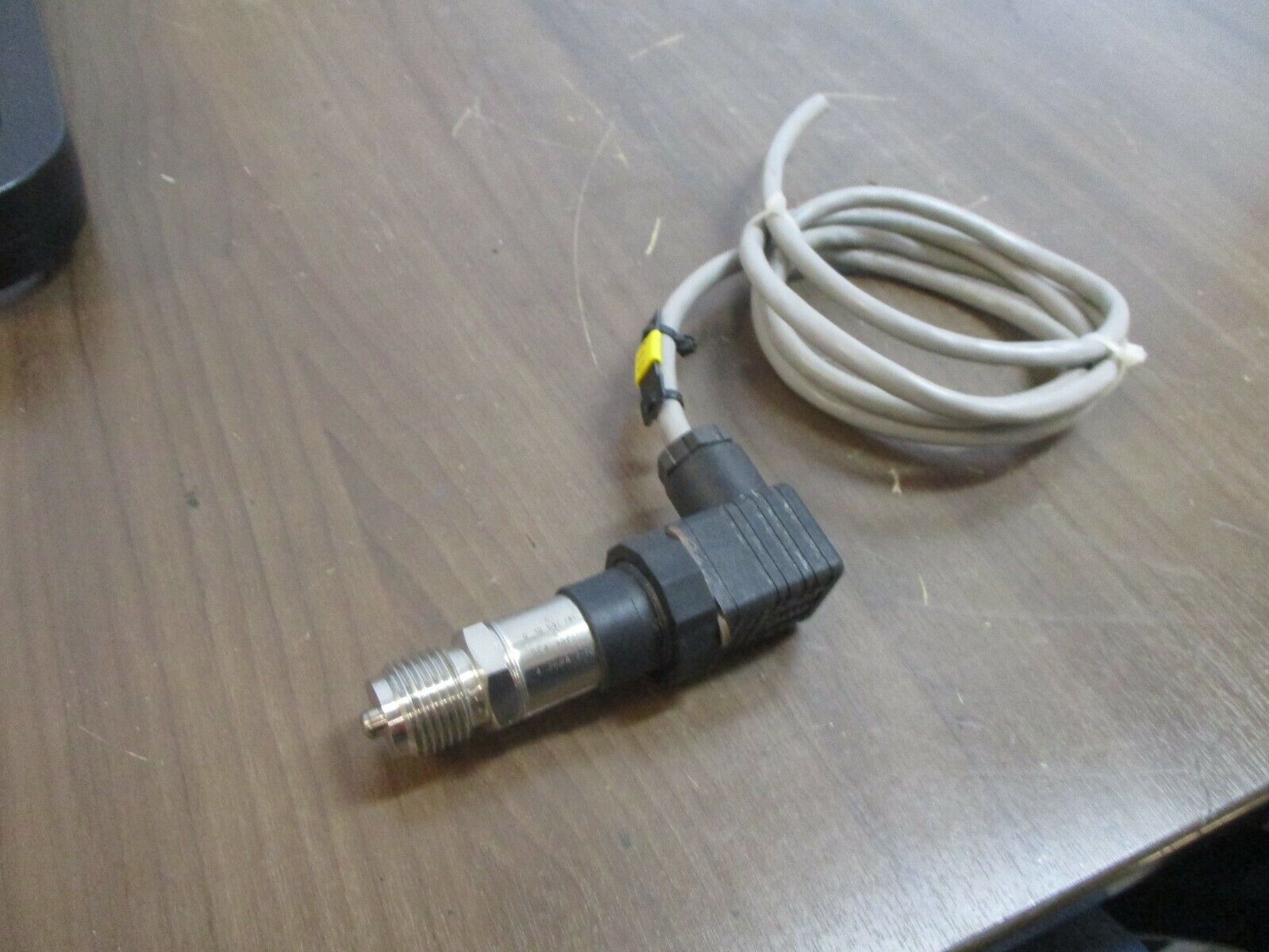 Jumo Midas C08 Pressure Switch 401002/000 0-10bar 8-30VDC 4-20mA Used