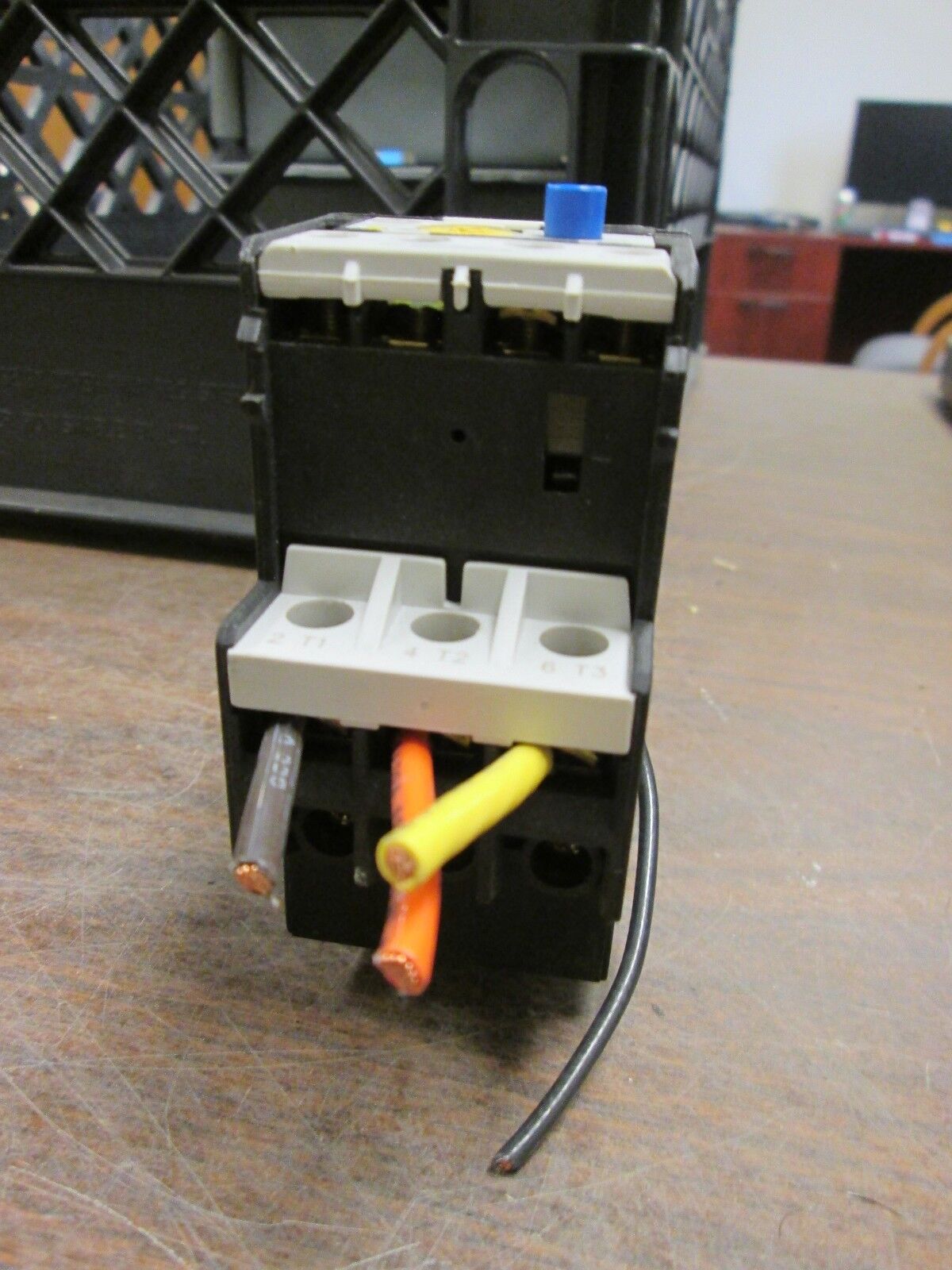 GE Starter CL00A310T RTN1M 5.5-8.5A 120V Coil Used