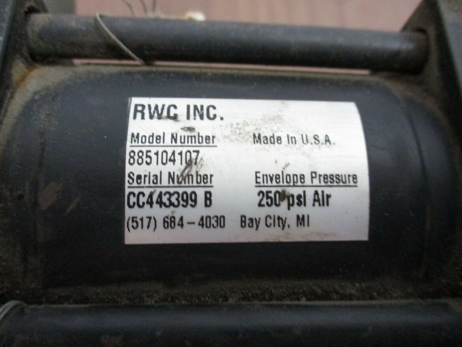 RWC Air Cylinder 885104107 250 PSI Used