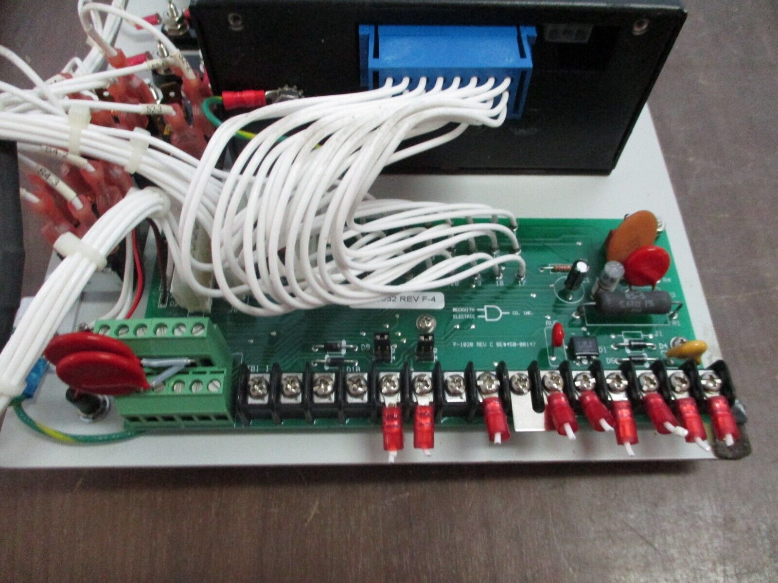 GE GE-2011C Voltage Regulator Control GE-2011C-6SL S/W: D-0146-08.02.03 Used