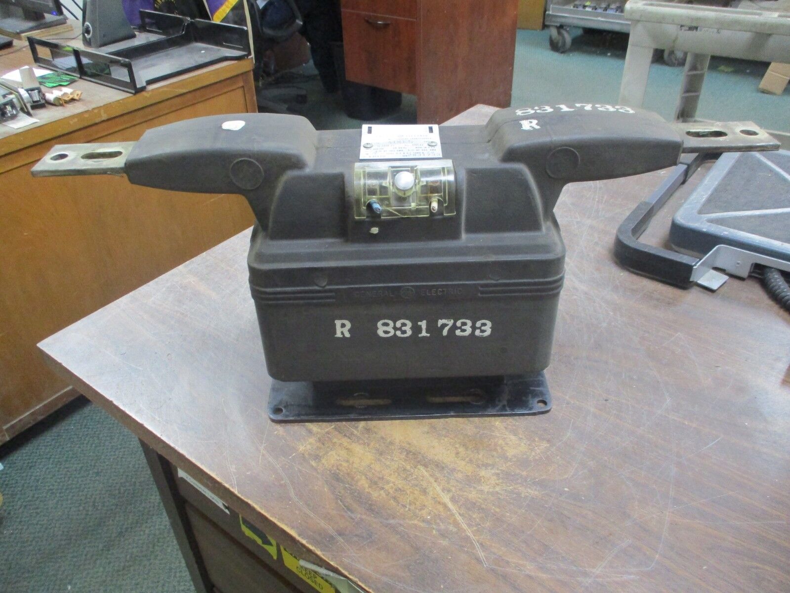 GE Type JKM-5 Current Transformer 631X20 Ratio 400:5A 50-60Hz IC 15K KV Used