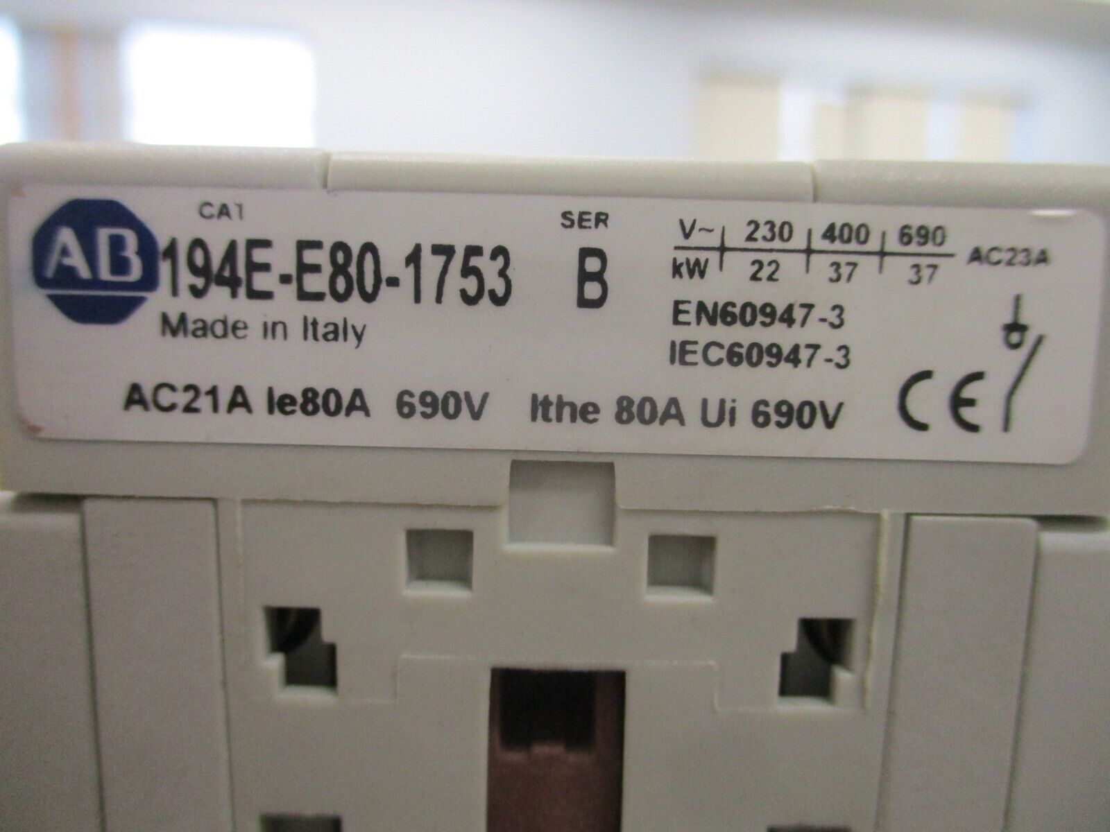 Allen-Bradley Disconnect Switch 194E-E80-1753 Ser. B 80A 600V *Now Handle* Used