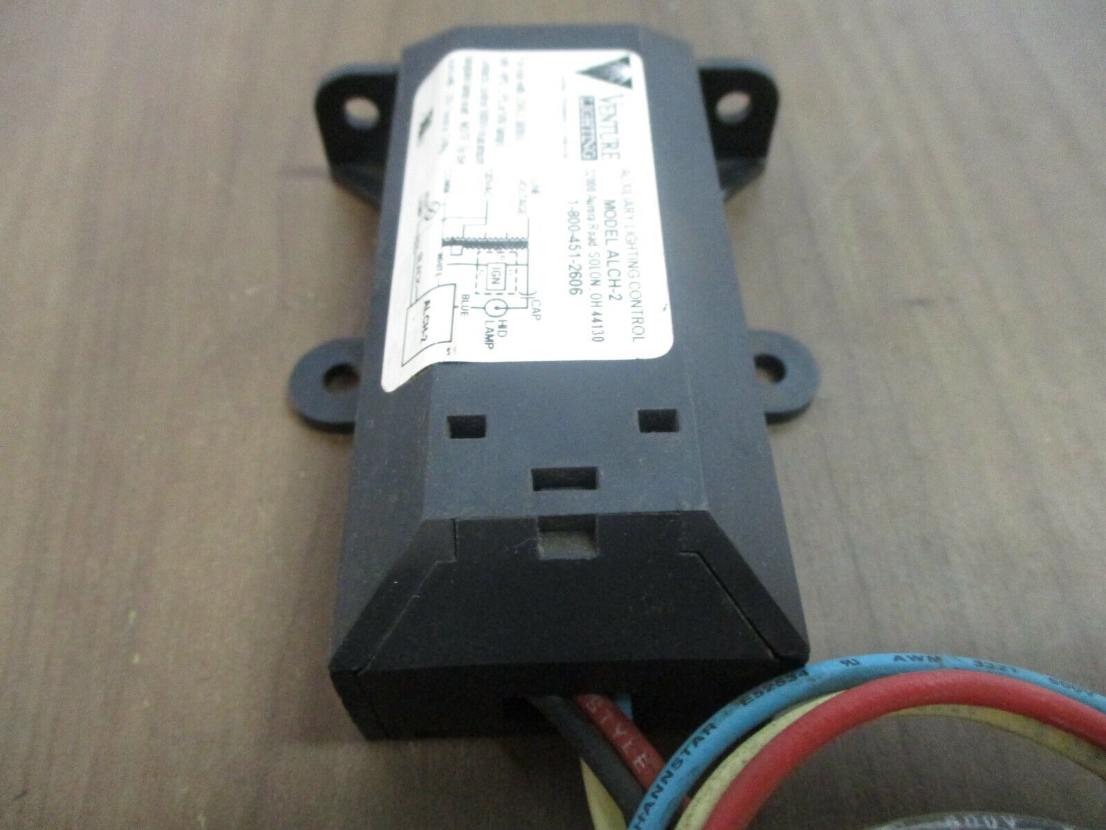 Venture Lighting Aux Lighting Control ALCH-2 35-2000W Used