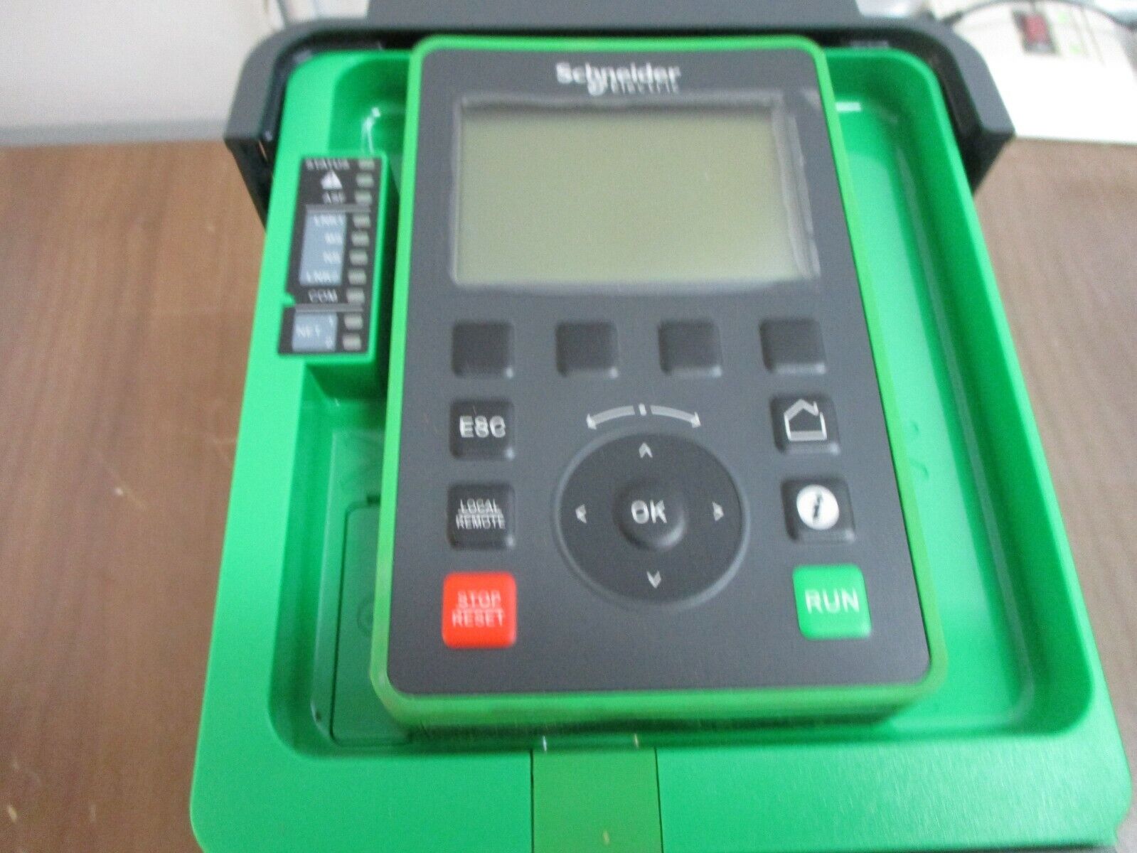 Schneider Electric Altivar 930 AC Drive ATV930U22N4 3HP 3Ph w/ Keypad Used