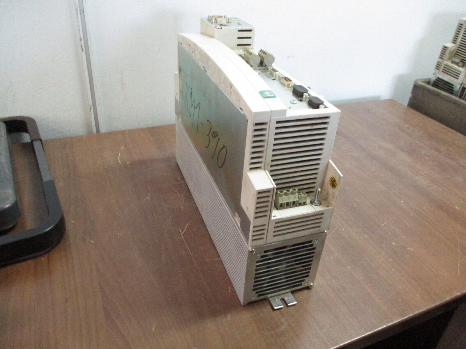 Lenze Servo Controller EVS9324-EP w/ Interbus S Module Used