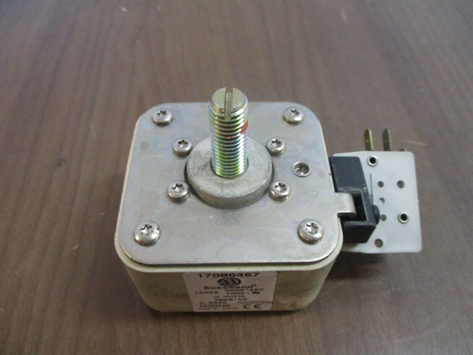 Bussmann Fuse 170M6467 1400A 700V, Used